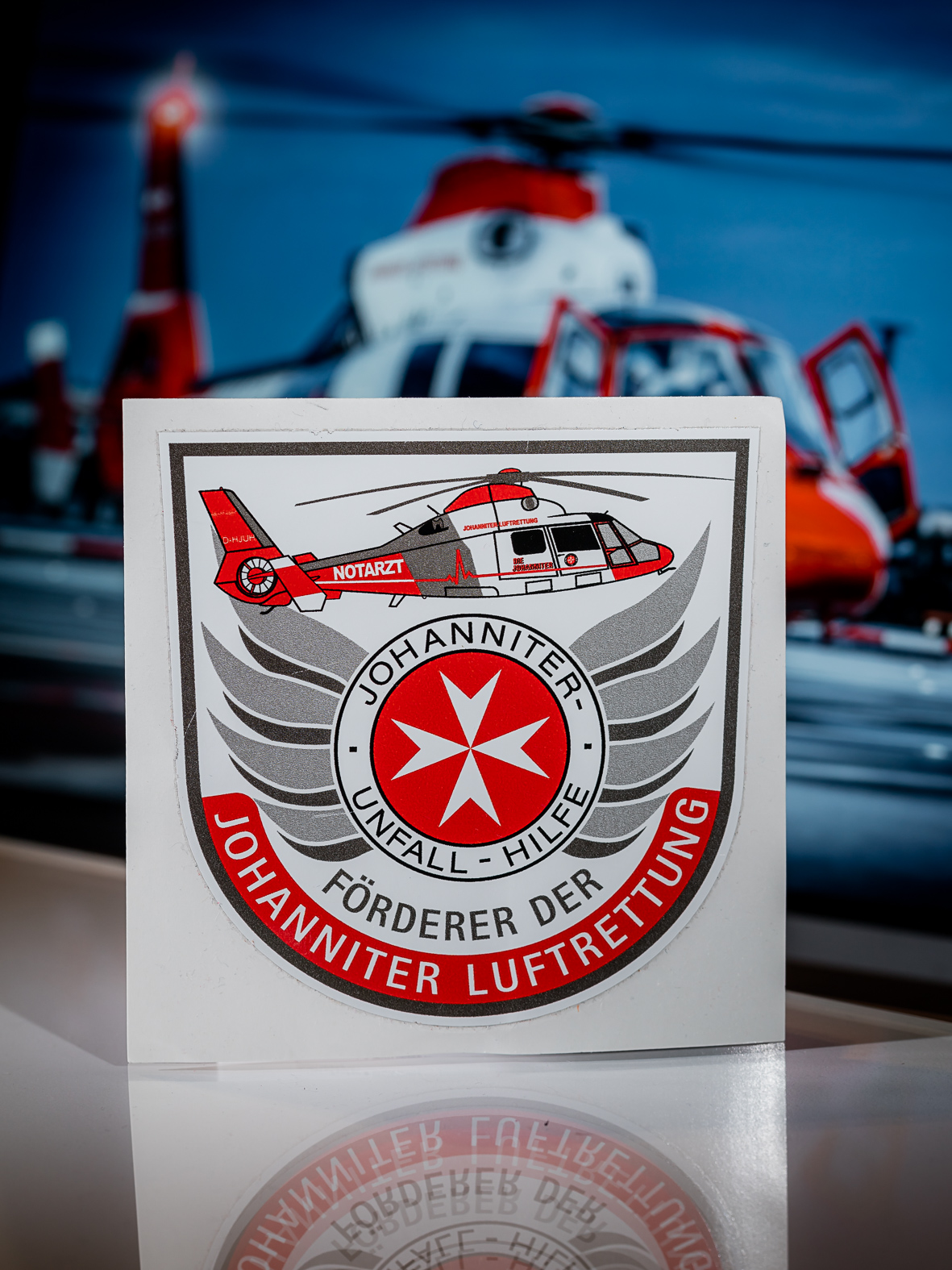 produkte_johanniter-luftrettung_10-17_WEB_0012 Stationsaufkleber verschiedene Modelle